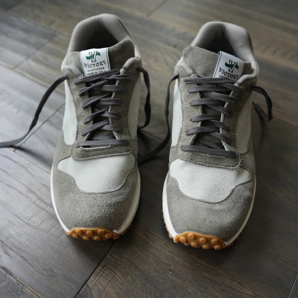 Victory Sportswear Speed Runner Sneaker in Grey/Grey Size US 10